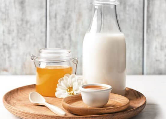 Properties of milk and honey - Attar Khan